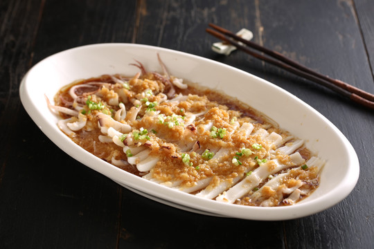 粉絲蒸魷魚