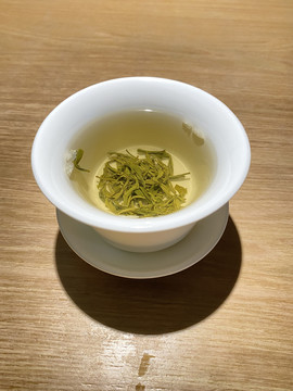 雨后茉莉花茶