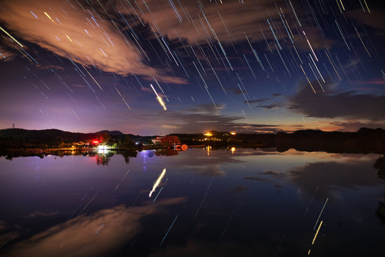 飞天山星轨