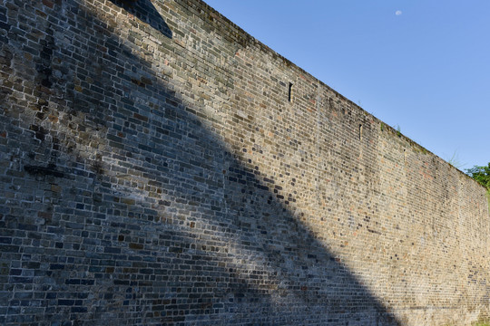护寨古砖墙