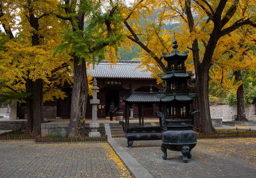 济南灵岩寺建筑风光