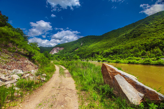 山路