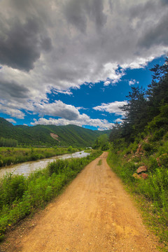 山路