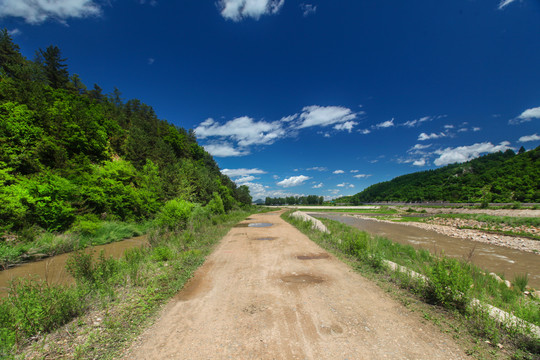 山路