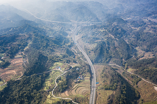 乡村高速公路航拍