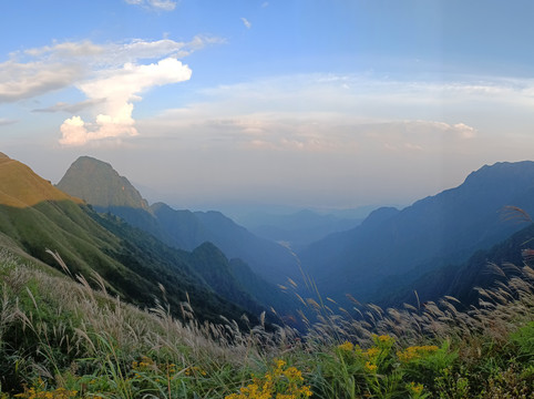 翻云界顶峰风光