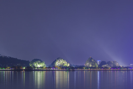 七星岩夜景