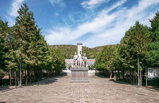 彭阳任山河烈士陵园