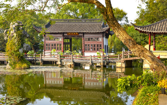 西湖先贤祠