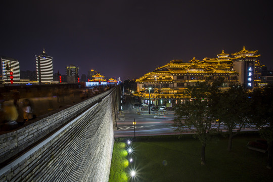 西安城墙夜景