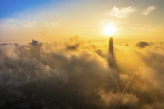 天津117大厦平流雾美景航拍