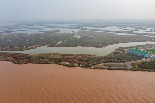 航拍黄河入海口生态旅游区