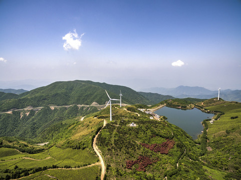 东阳东白山天池航拍