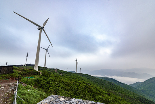 浙江东阳东白山风力发电机