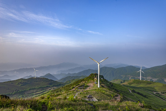 浙江东阳东白山风力发电机