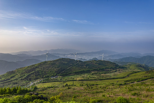 浙江东阳东白山