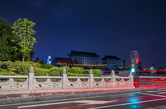 西安城墙南门永宁门夜景风光