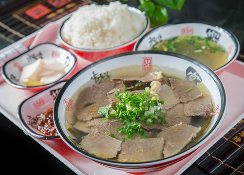 清汤牛肉套餐