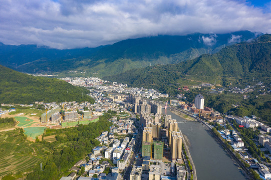 航拍四川绵阳平武县风光