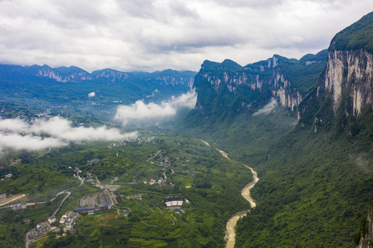 航拍湖北恩施大峡谷