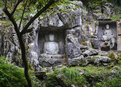 飞来峰造像