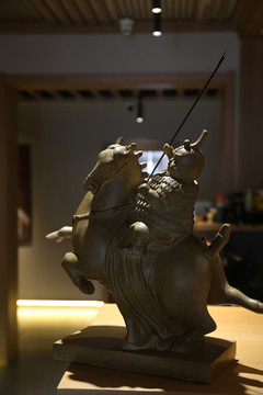中式小雕塑