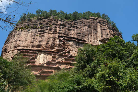 麦积山石窟