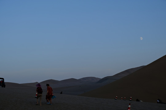 鸣沙山