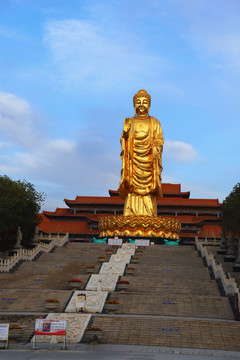 红光山大佛寺