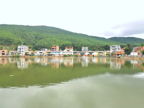 山水人家