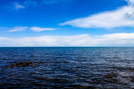 蓝色青海湖