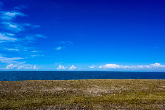 蓝色青海湖