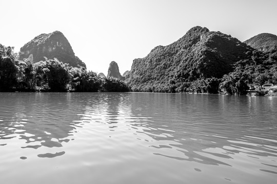 黑白山水风光