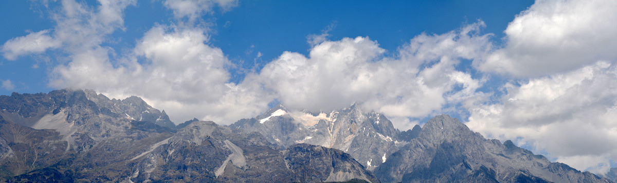 玉龙雪山