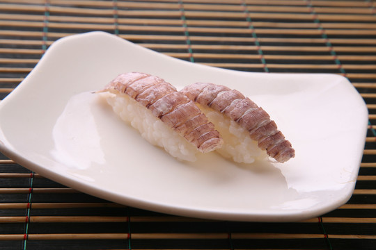 虾蛄寿司