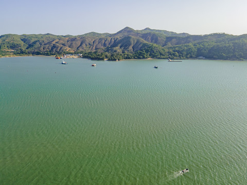 海边小镇航拍