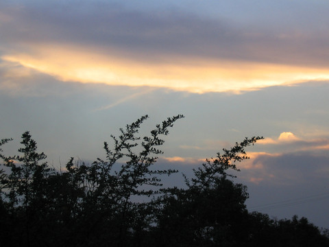 夕阳西下的天空