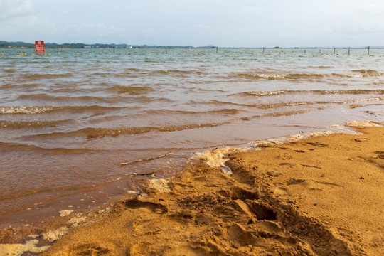 钦州茅尾海滨海浴场