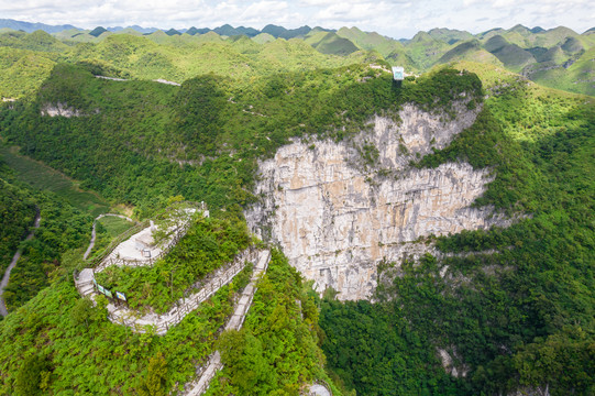 乐业大石围天坑景区