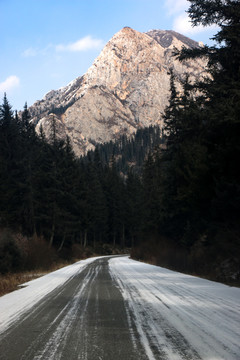 山路风景