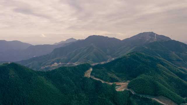 山路