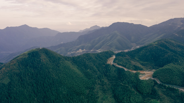 山路