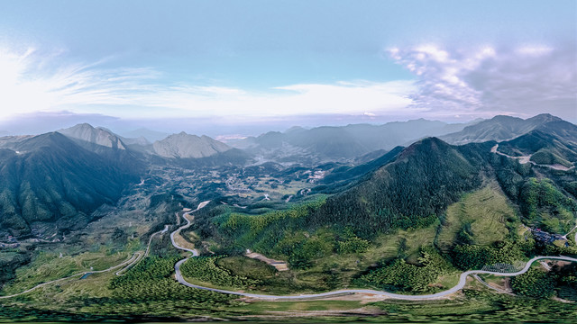 山间道路