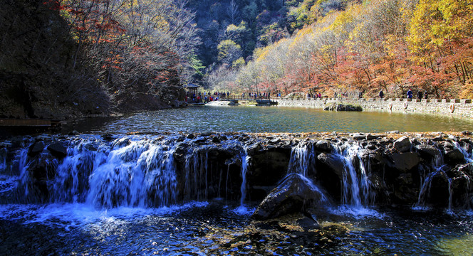 大石湖风光