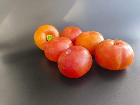 红红熟柿子
