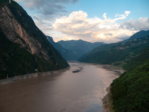 美丽的巫峡风光