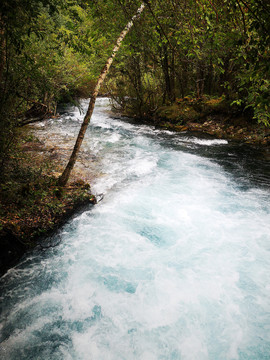 深山流水