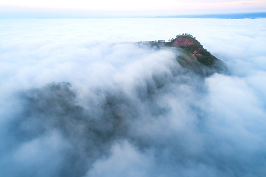 峤山云瀑