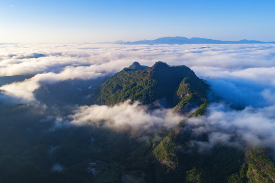 都峤山云海