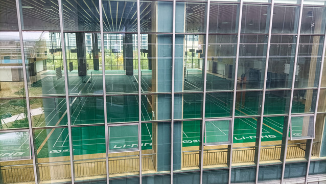 室內羽毛球館